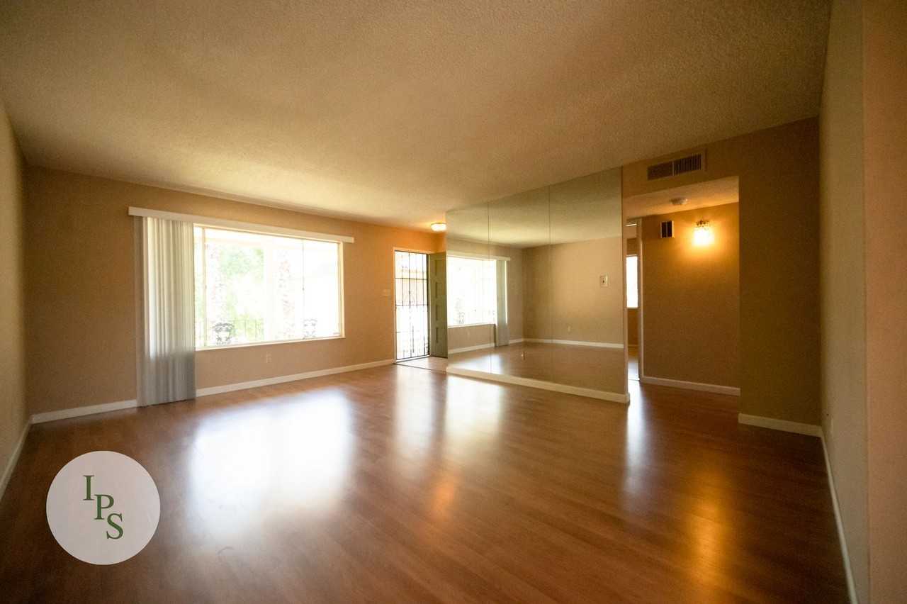 5090 N Roosevelt Ave #31 - Photo 5 of 17