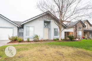 2188 E Pinedale Ave - Photo 1 of 1