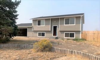 featured image of 521 Lawndale Pl