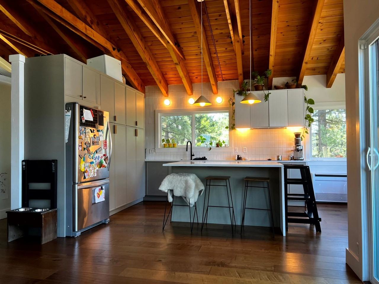 3739 Terrace Dr - Photo 5 of 23