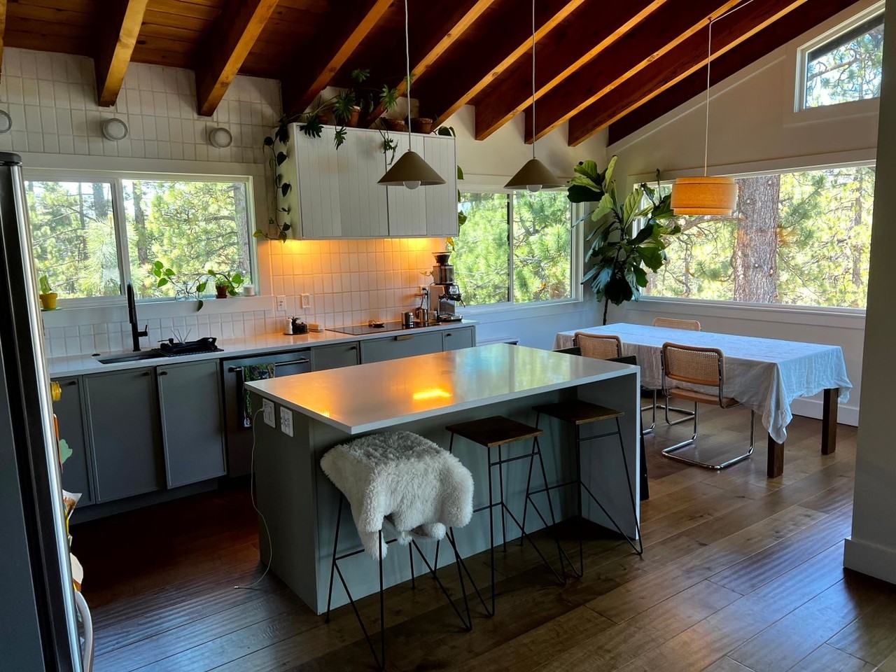 3739 Terrace Dr - Photo 3 of 23