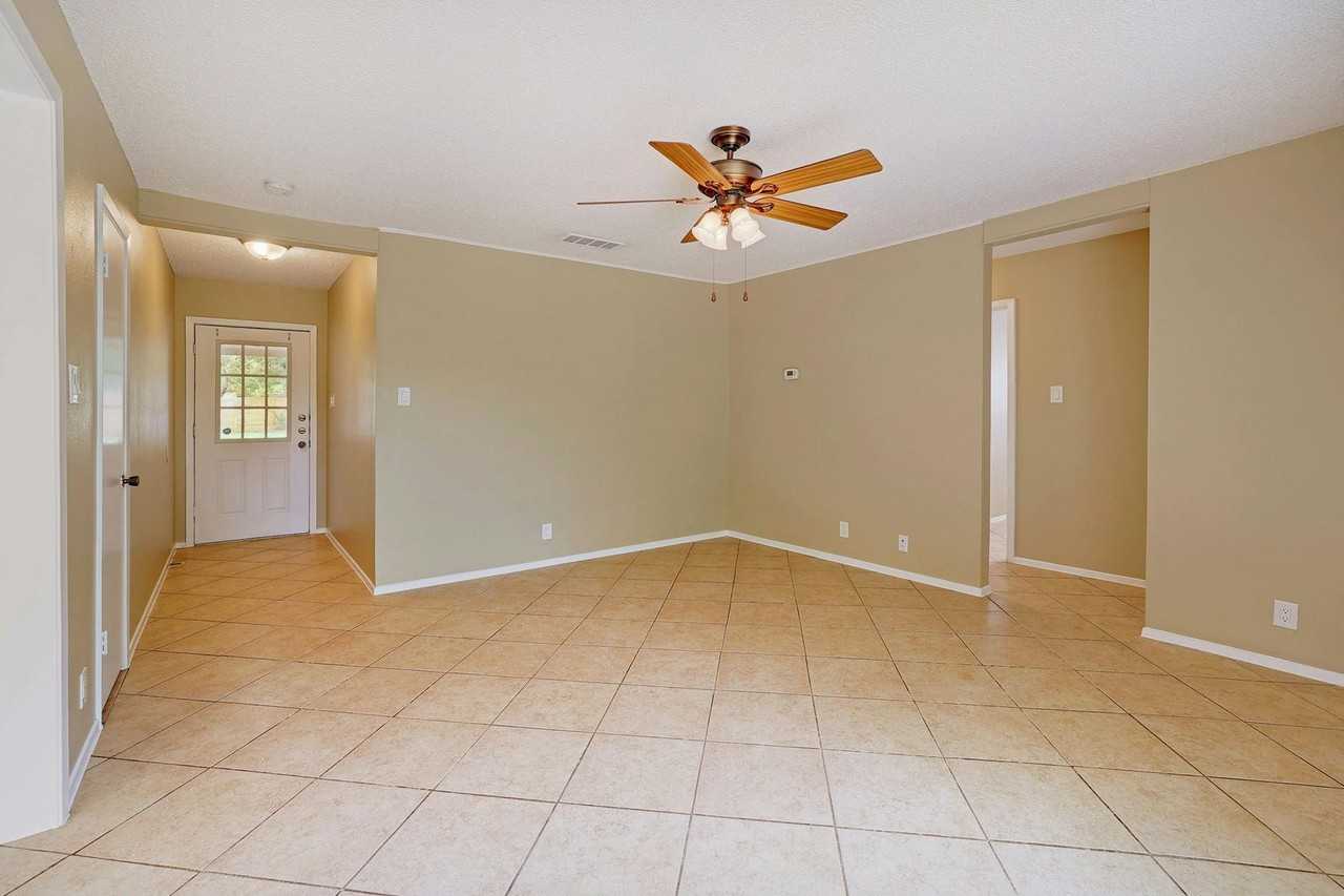 9620 Chukar Cir - Photo 6 of 26