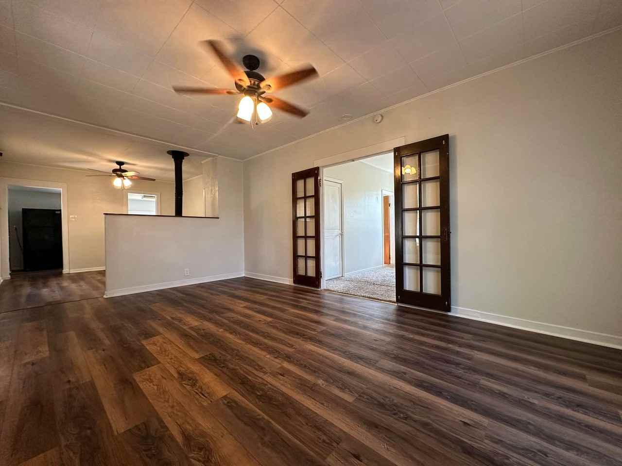 1920 1st St - Photo 2 of 14