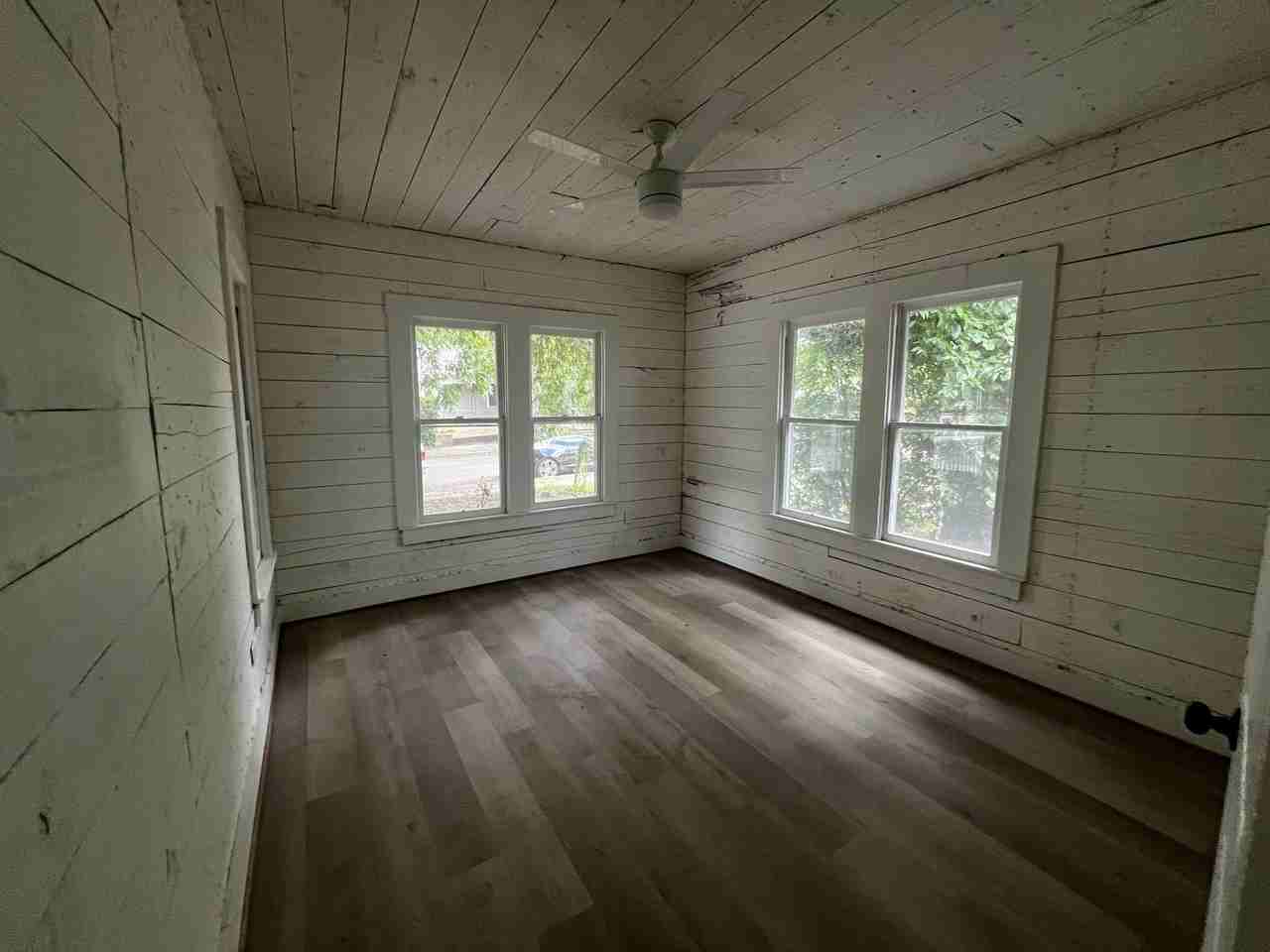 909 N 10th St - Photo 7 of 14