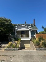 featured image of 2031 N Killingsworth St