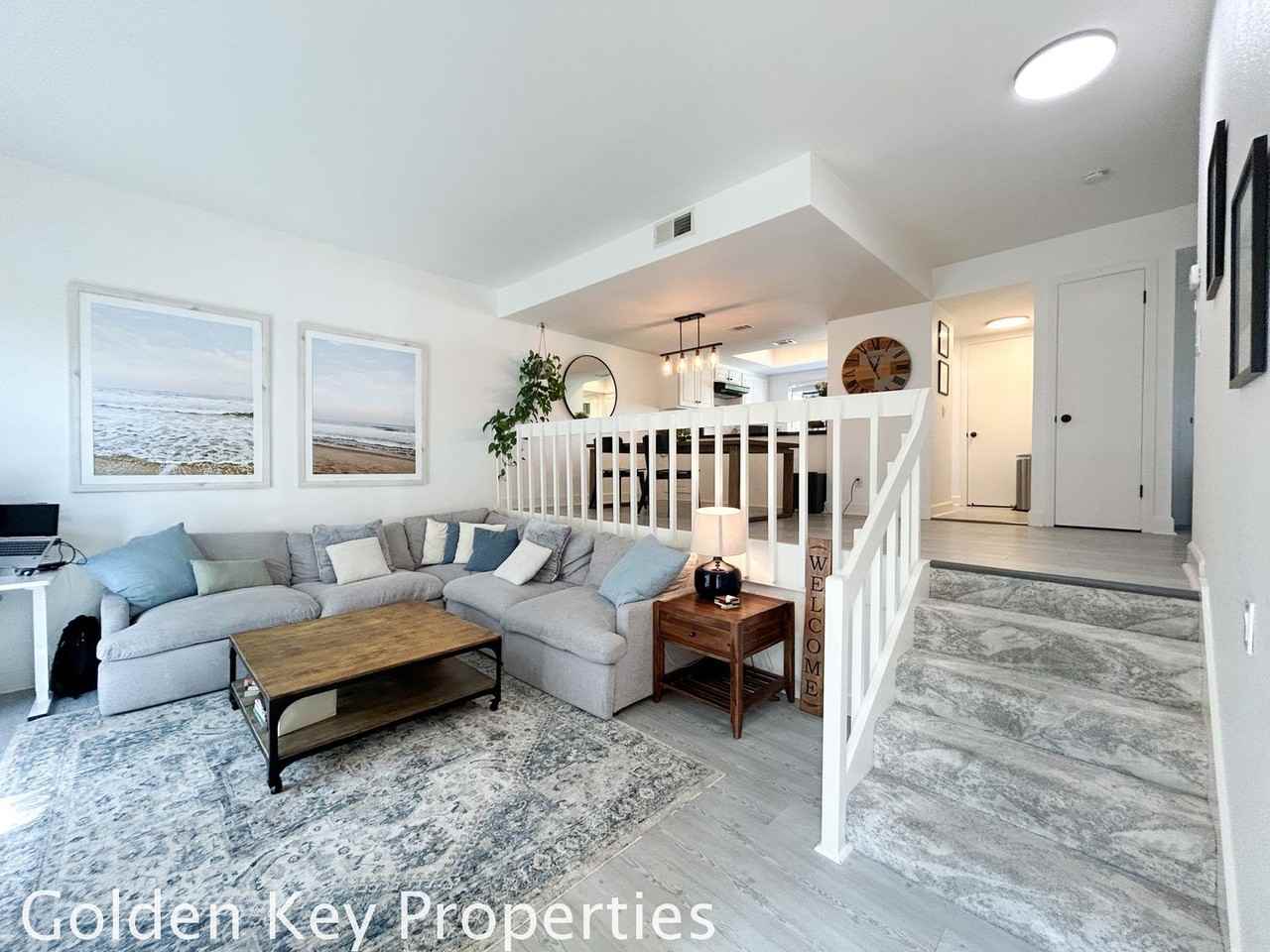 2372 Altisma Way #B - Photo 5 of 32