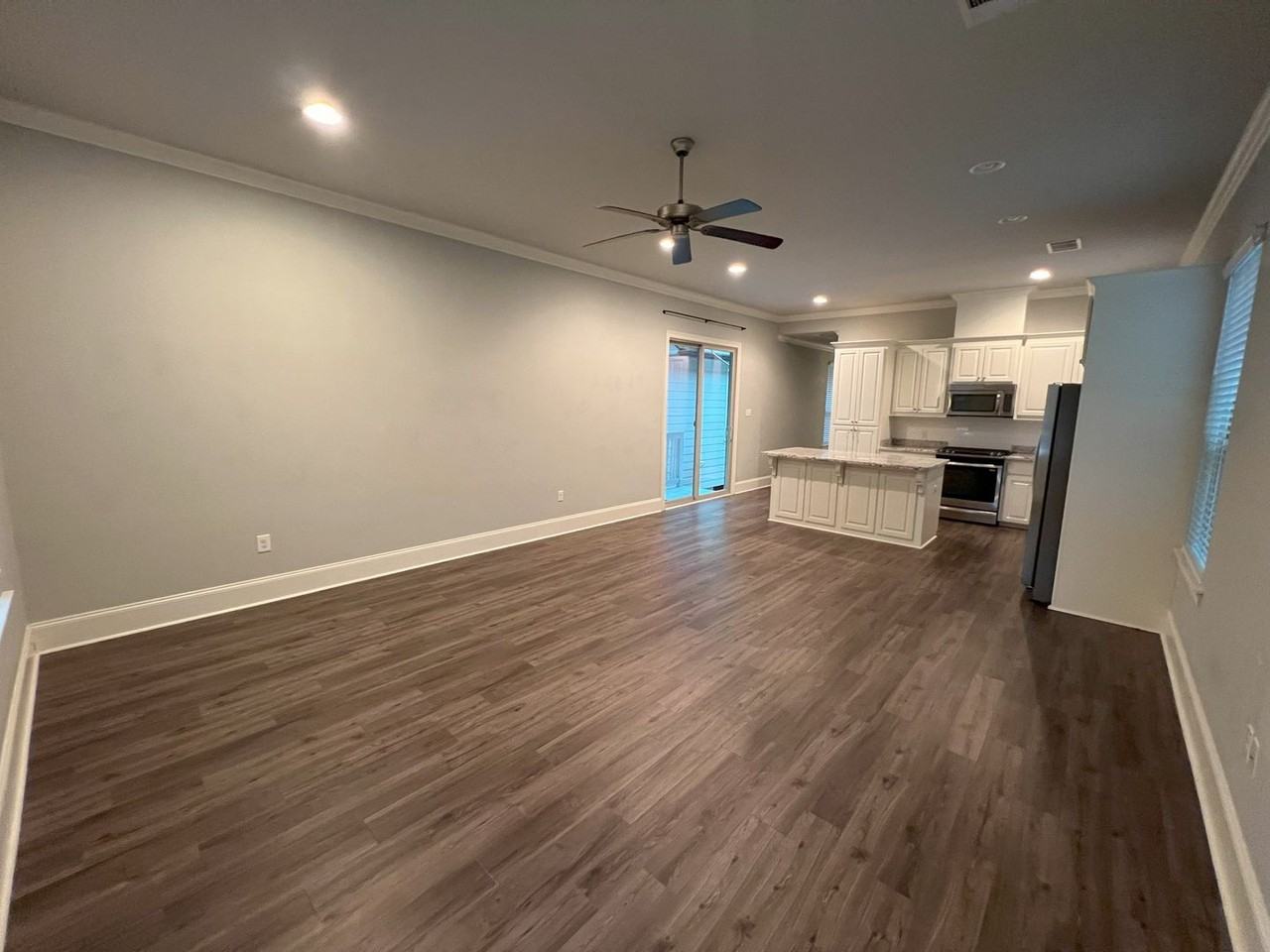 2353 Orpine Ave - Photo 5 of 25