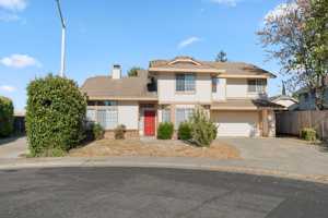 featured image of 404 Ruby Ct