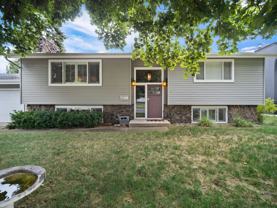 6011 S Napa St - Photo 1 of 1