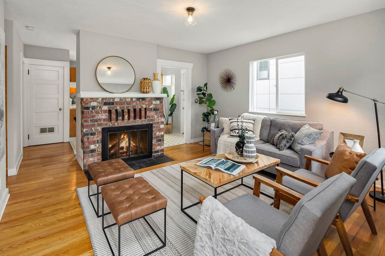 711 N 67th St - Photo 2 of 19