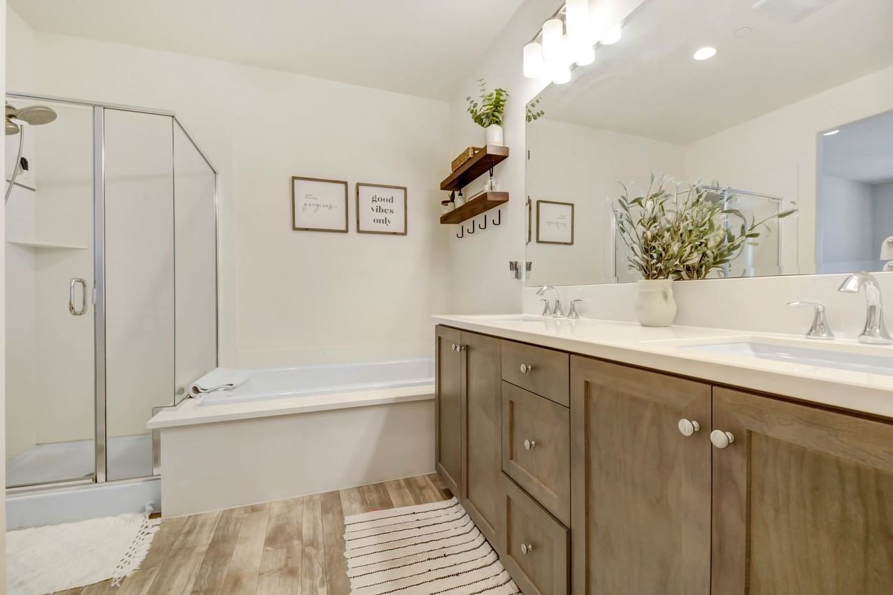 7390 Palazzo Pl - Photo 5 of 10