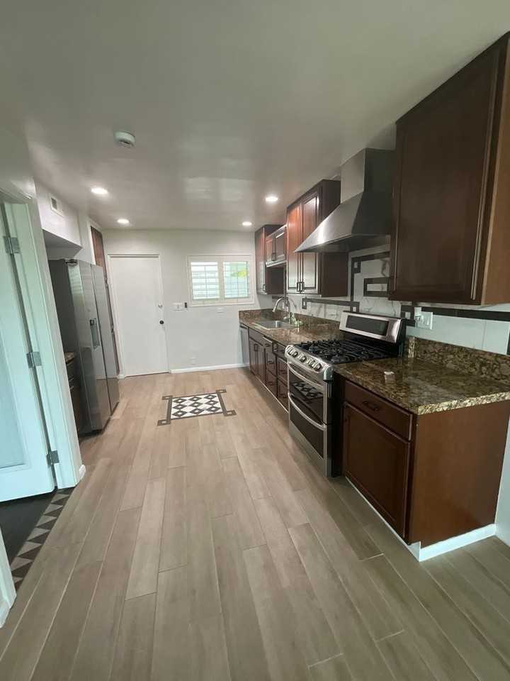 42415 Rancho Las Palmas Dr #16 - Photo 4 of 18