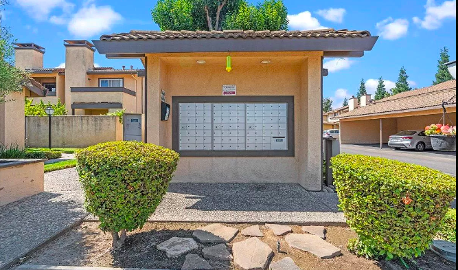 3120 Andre Ln - Photo 3 of 27