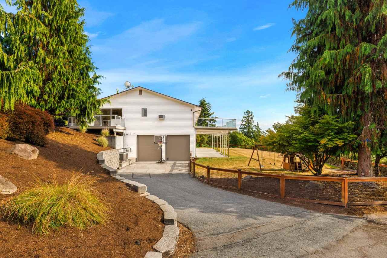 15201 152nd Ave Ne - Photo 3 of 27