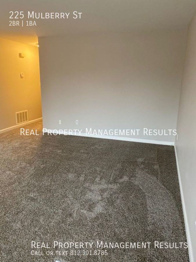 225 Mulberry St - Photo 2 of 13