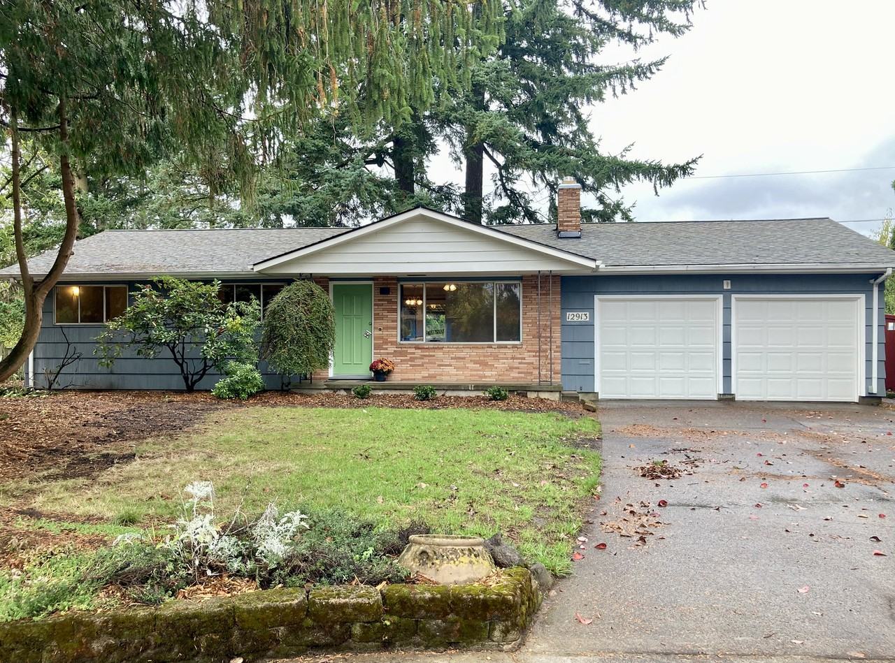 12913 Se Taylor Ct #NA - Photo 3 of 28