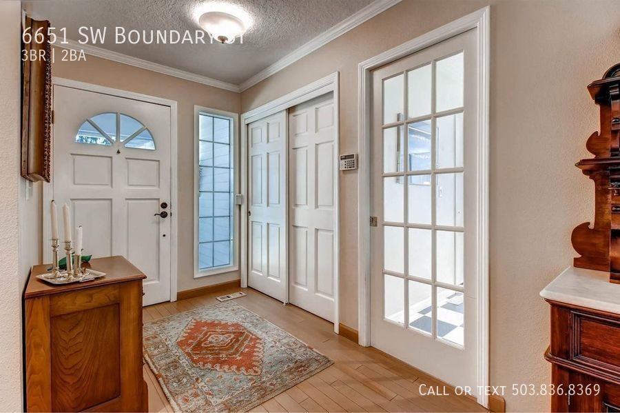6651 Sw Boundary St - Photo 2 of 24
