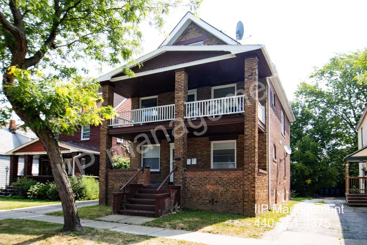 2081 Halstead Ave #DOWN