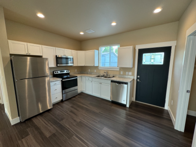 310 3rd St W #102 - Photo 6 of 12