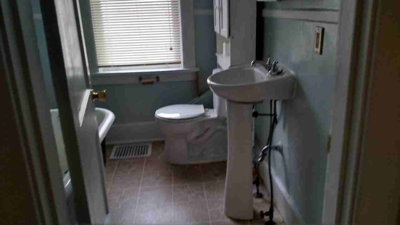 340 Gregg St - Photo 3 of 15