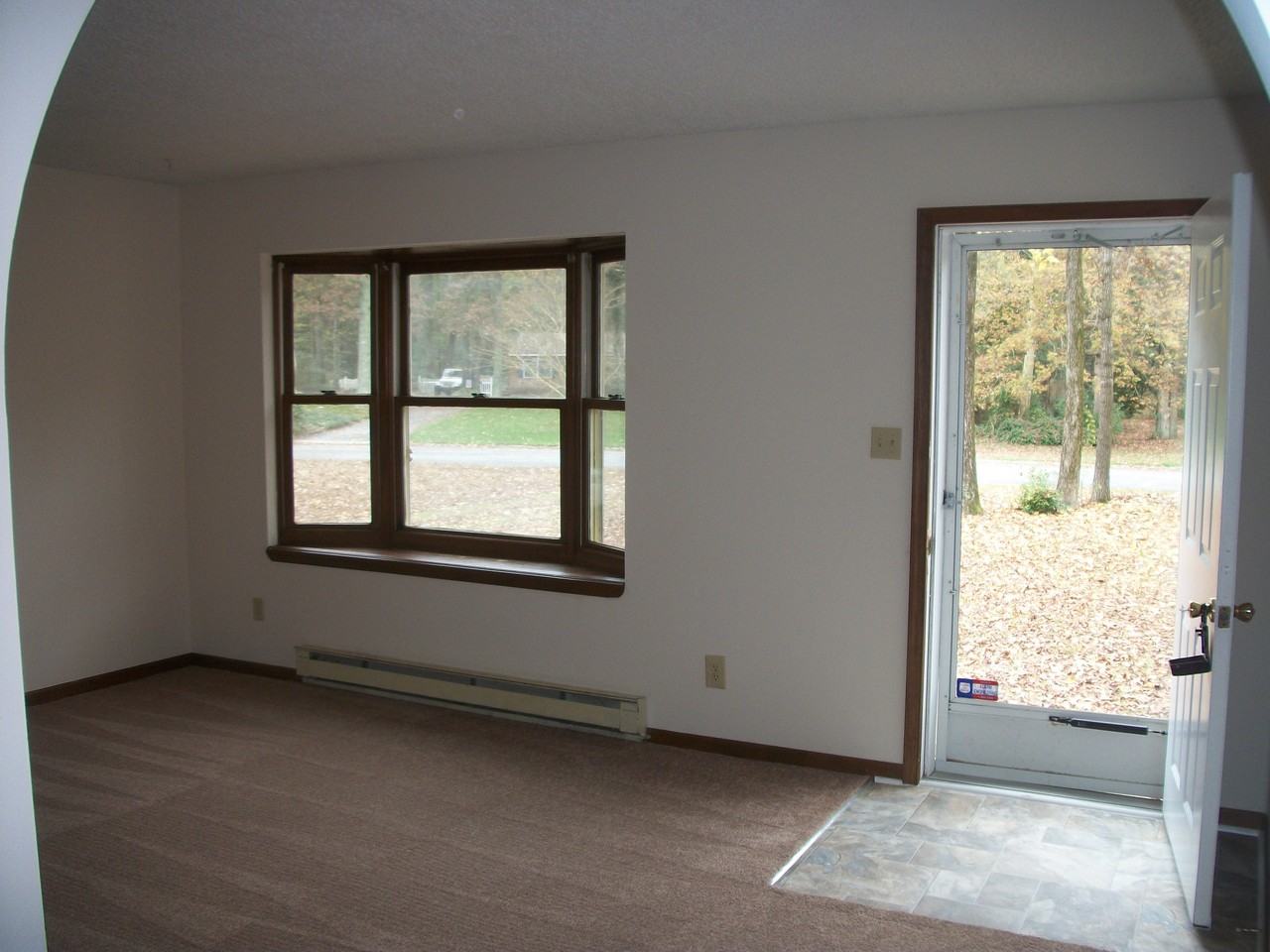8451 Ascot Pl - Photo 3 of 12