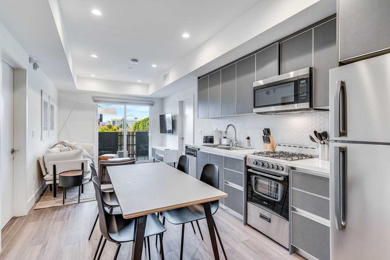 Ecco Fountain - Photo 3 of 38