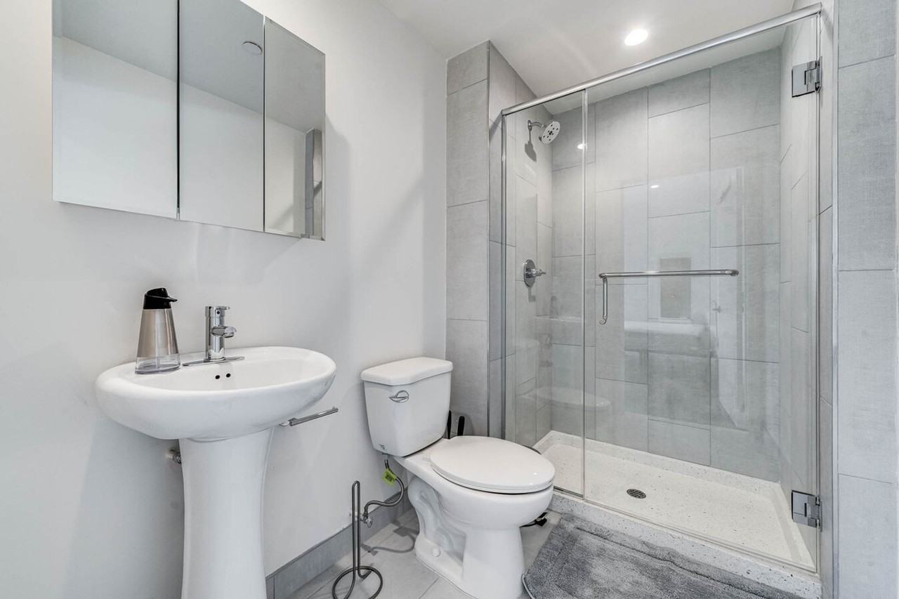 Ecco Fountain - Photo 7 of 38