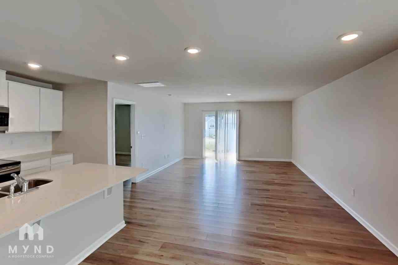 5428 Cameron Commons Pkwy - Photo 3 of 21