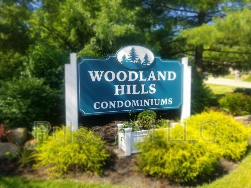 22 Woodland Hills Dr - Photo 2 of 18