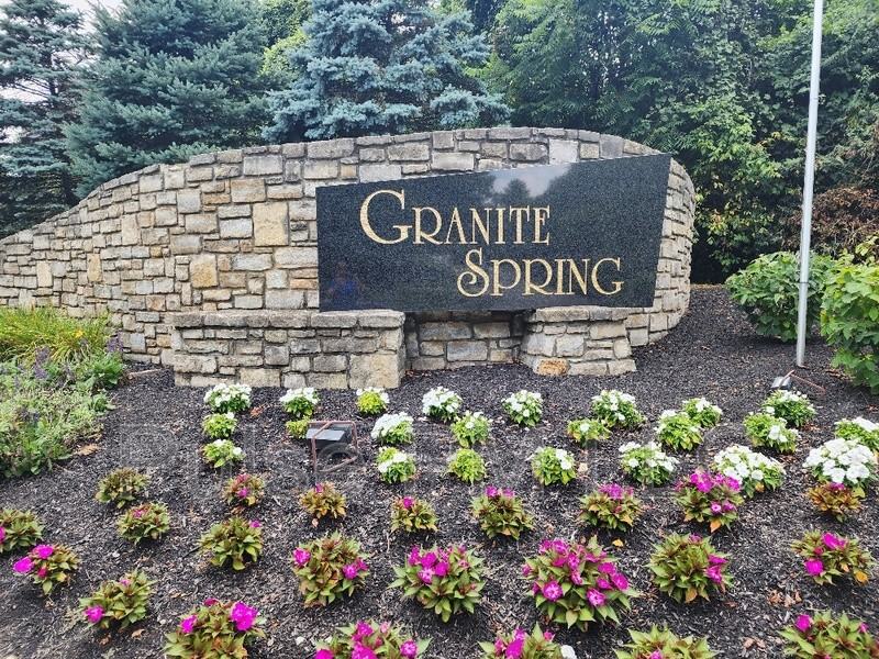 778 Flint Rdg - Photo 2 of 32