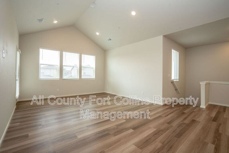2614 Conquest St #F - Photo 3 of 19