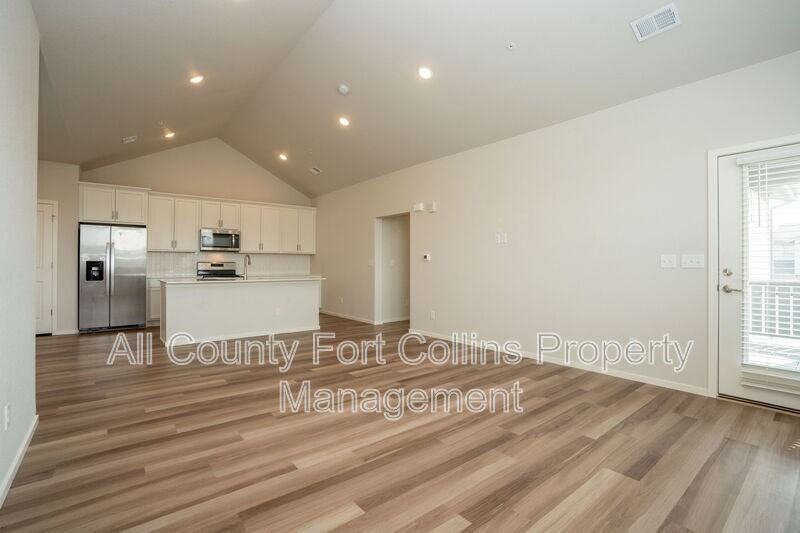 2614 Conquest St #F - Photo 4 of 19