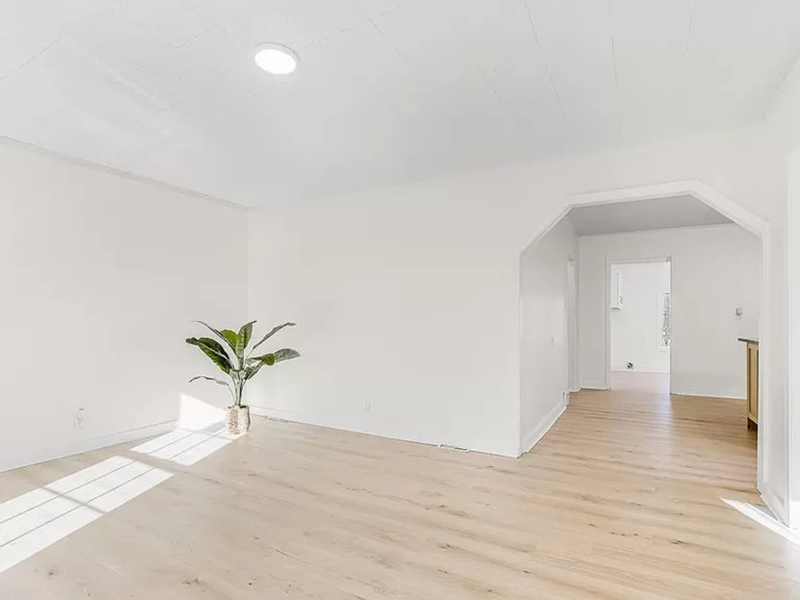 337 N 35th St - Photo 3 of 31