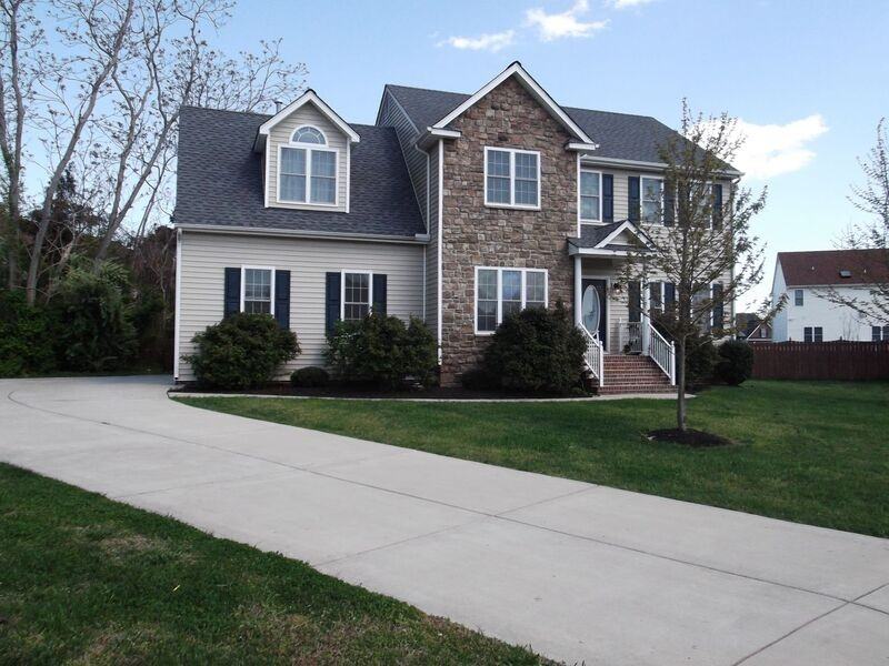 6401 Crested Eagle Ln - Photo 2 of 5