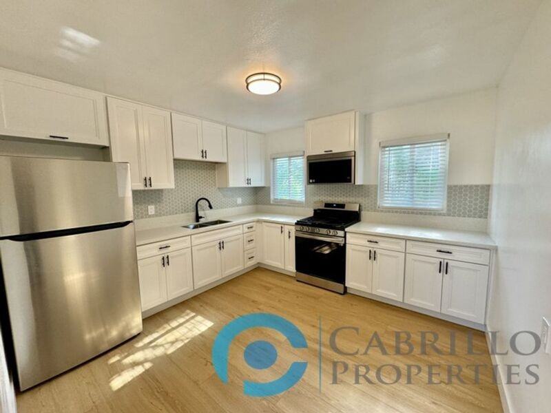 3959 Cottonwood St - Photo 2 of 20