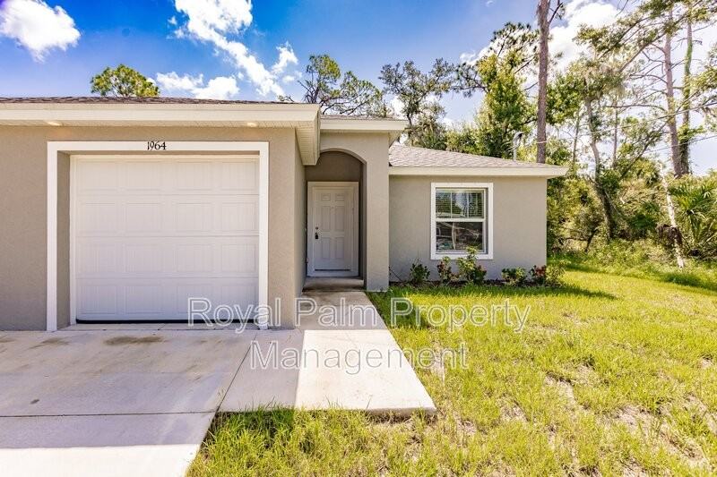 1964 Dorion St - Photo 2 of 33