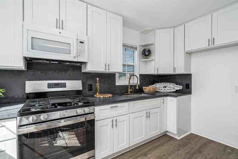 4263 33rd St - Photo 2 of 5