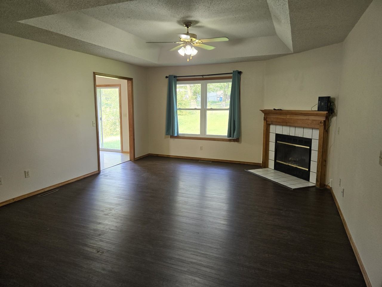 3382 S Sunrise Ave - Photo 2 of 14