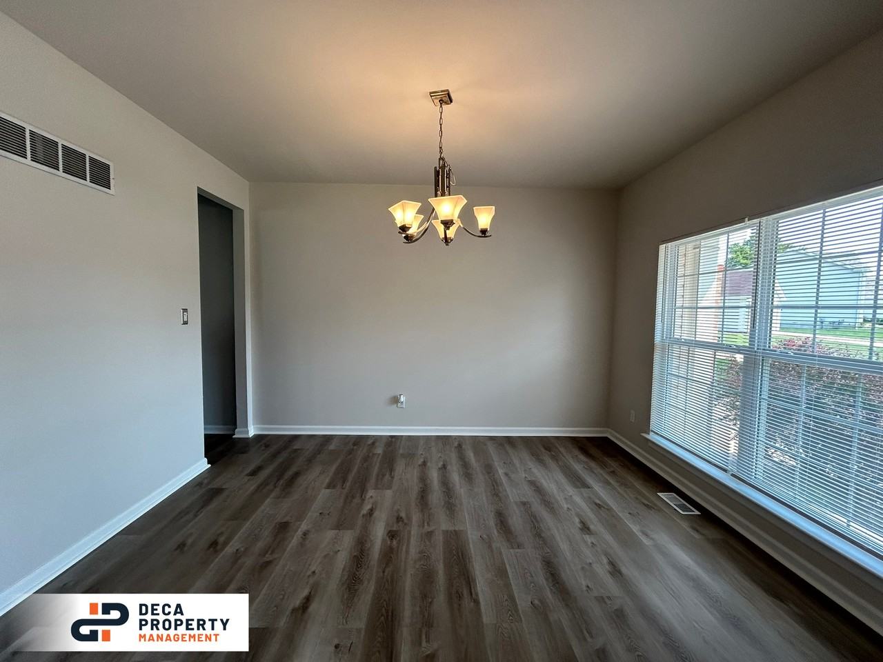 101 Jost Manor Dr - Photo 2 of 29