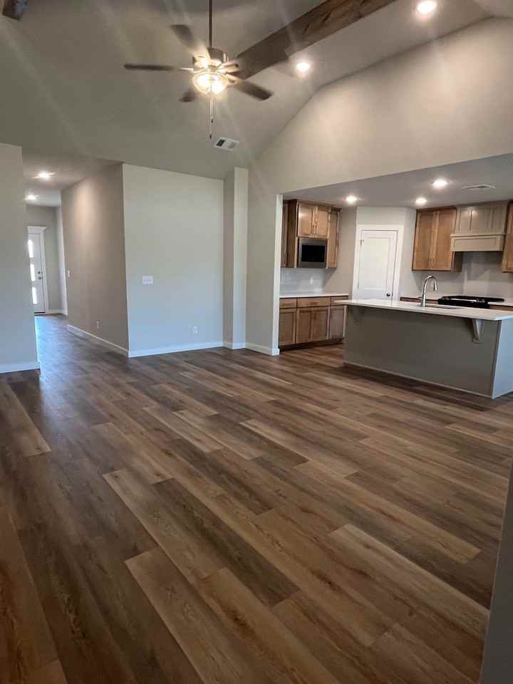 7212 E 135th St S - Photo 2 of 18