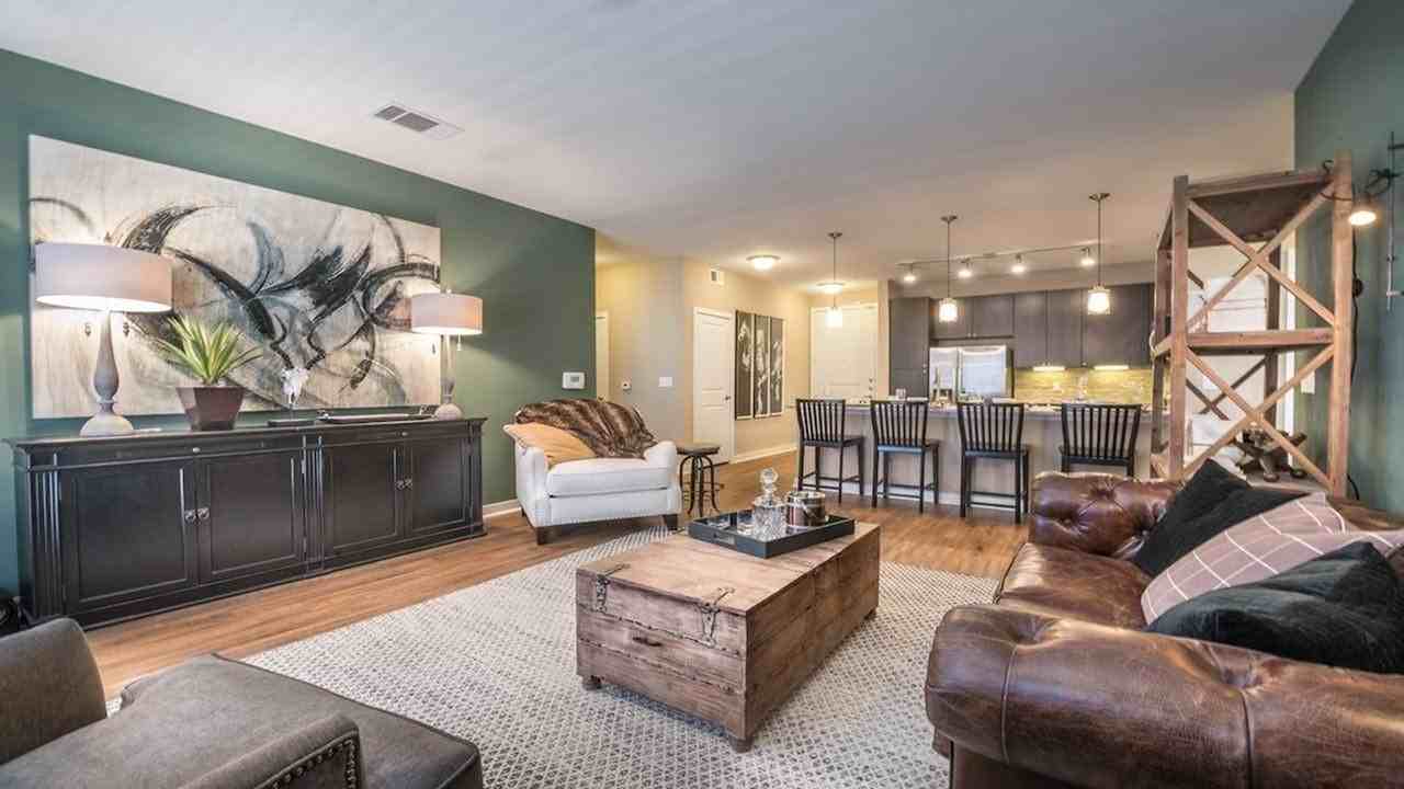 21801 Northcrest Dr - Photo 4 of 5