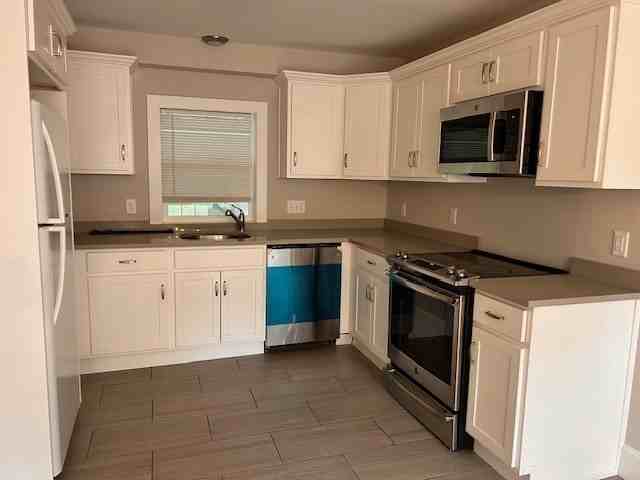 43 Belmont St #A - Photo 2 of 19