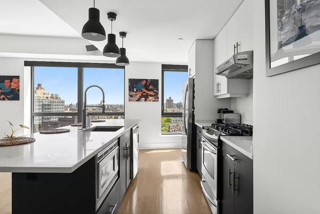 Kent Ave #16D - Photo 3 of 14