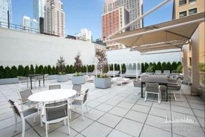 featured image of 10th Ave #33E