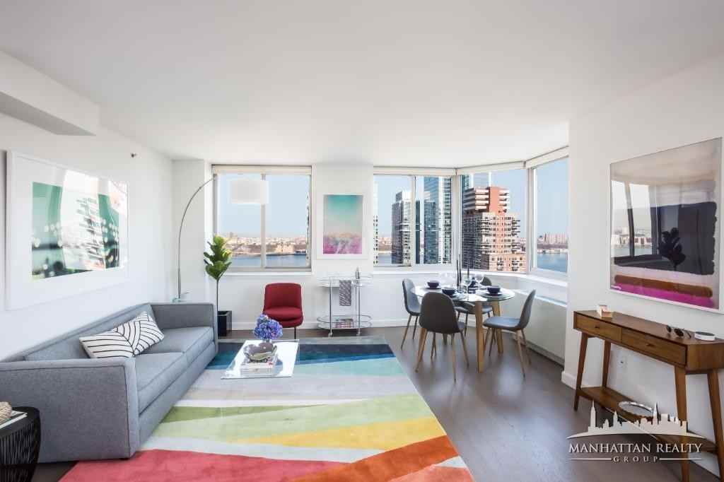 10th Avenue #33E - Photo 2 of 14