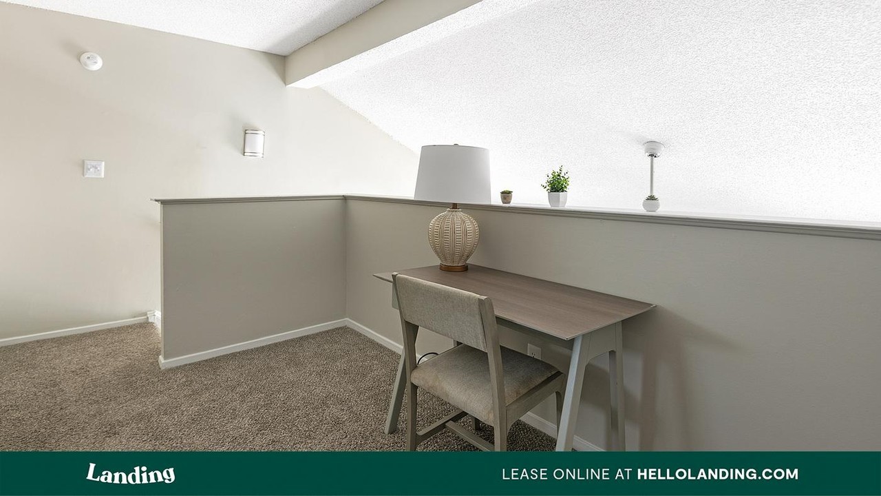 8293 George Brett Drive - Photo 4 of 50