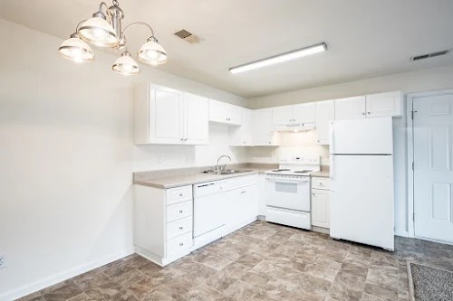 Winter Ridge - Photo 2 of 48