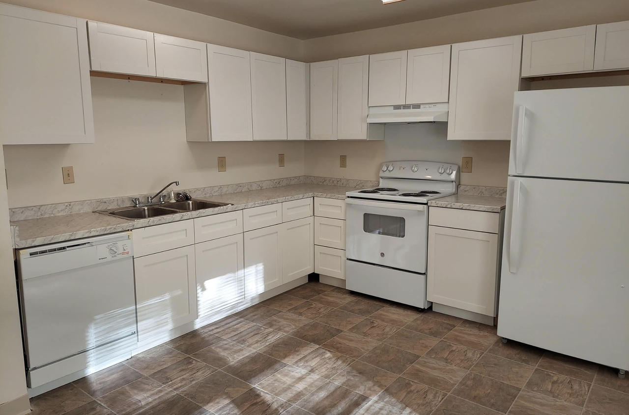 Zebulon Park - Photo 4 of 20