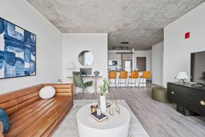 featured image of 808 North Cleveland Avenue