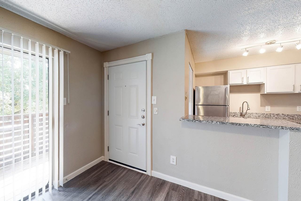 The Vanderbilt Apartments - Photo 7 of 50